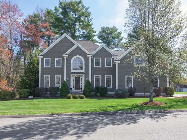 10 Pollock Dr, Middleton, MA 01949