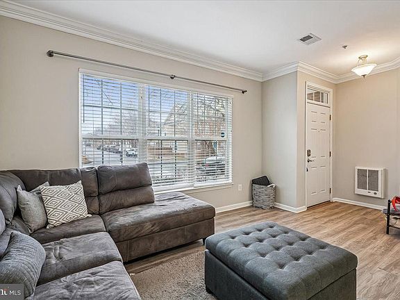 4th image of 5043 Anchorstone Dr #5043