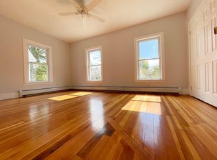 44 Mansfield St, Springfield, MA 01108