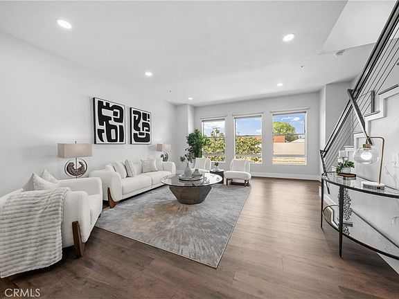 5th image of 1401 Mission Street #208