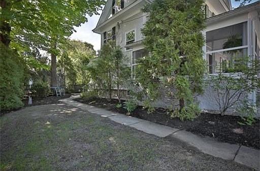 4th image of 3 Lafayette St
