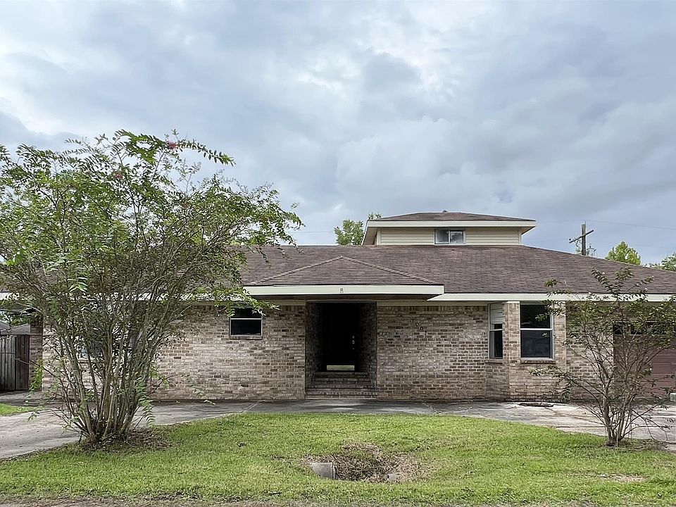 1st image of 7007 S Meadow Dr