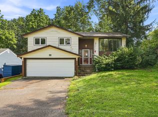 195 North St E, Orillia, ON L3V2G2