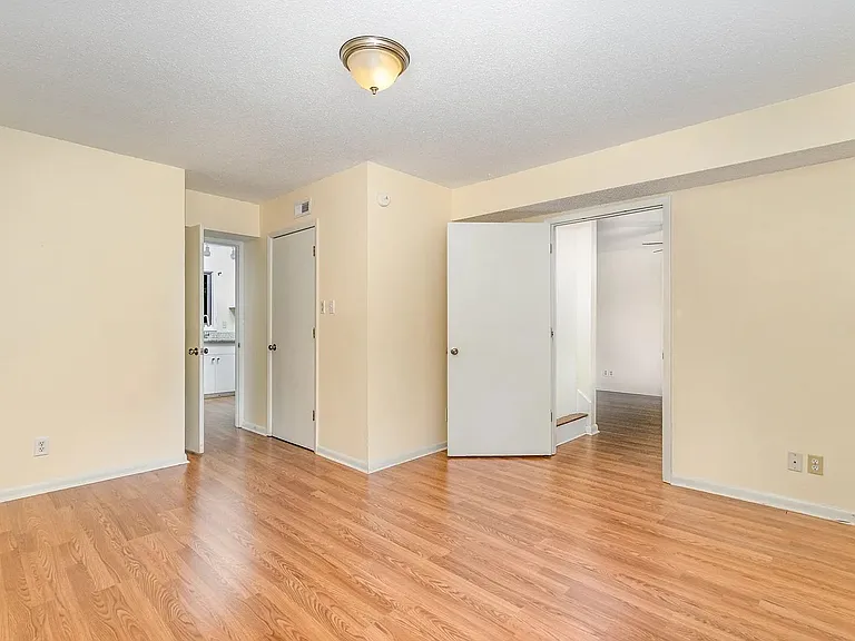 205 Spring St #1 — Photo 14