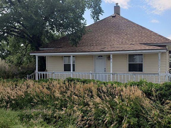 2nd image of 812 Central Ave