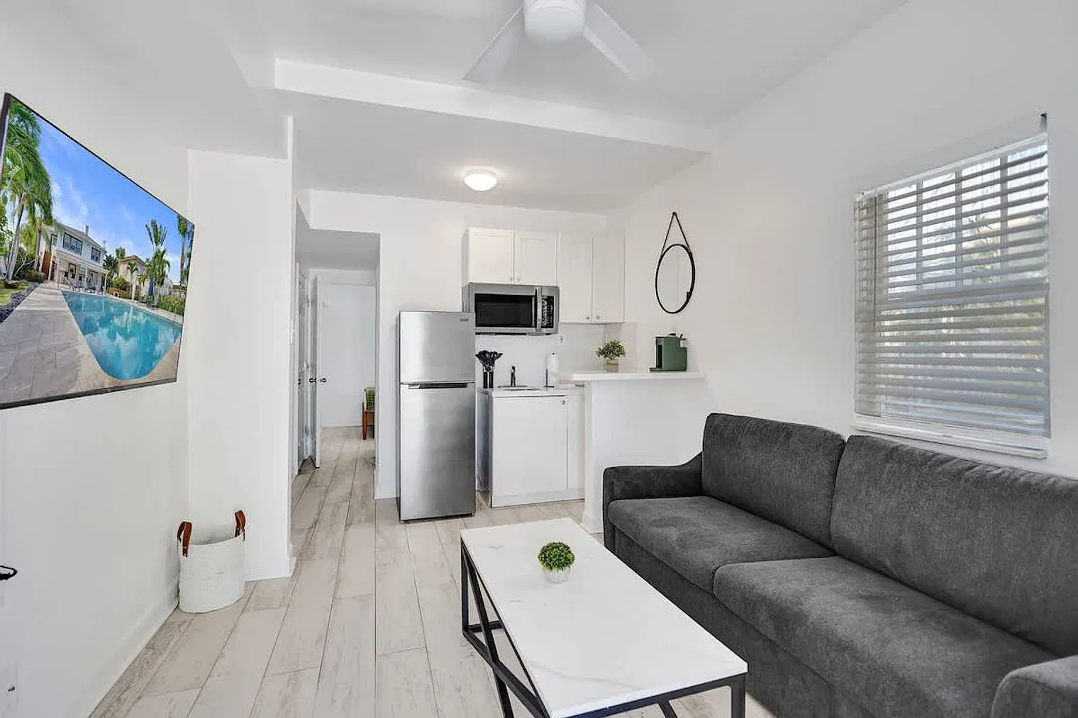1 bed, 1.0 bath, 516 sqft, $2,474 — Photo 1