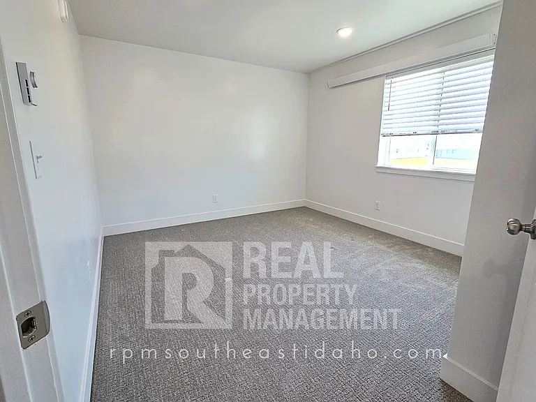 3654 E Gample Ave — Photo 26
