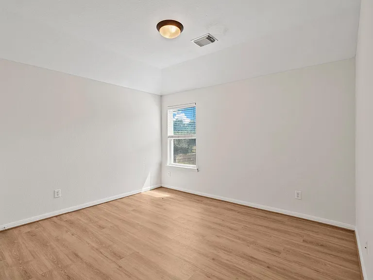 25210 Doves Gate Ct — Photo 30