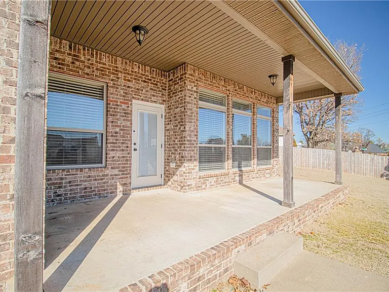 5503 SW Lavender Ln — Photo 19