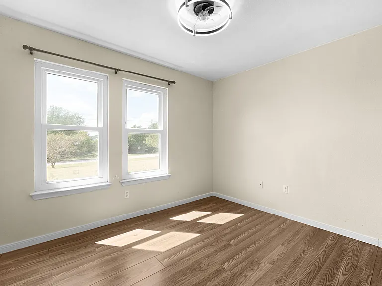 122 County Road 4936 — Photo 24