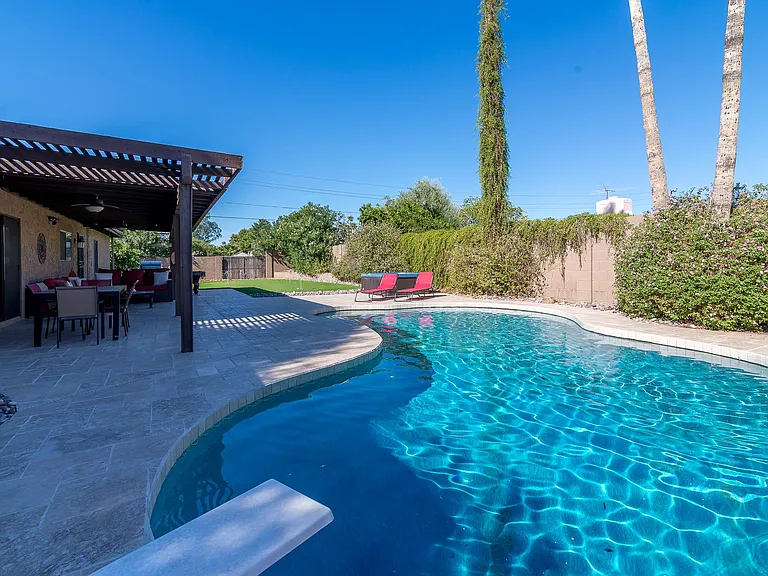 6802 E Ludlow Dr — Photo 33