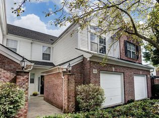 4982 Village Mews, Westerville, OH 43081