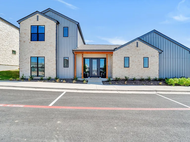 parcHAUS at Mustang Drive — Photo 20