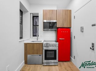 255 W 15th St APT 4, New York, NY 10011