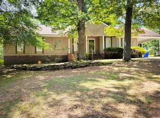 204 Timberlake Dr, Fayetteville, NC 28314
