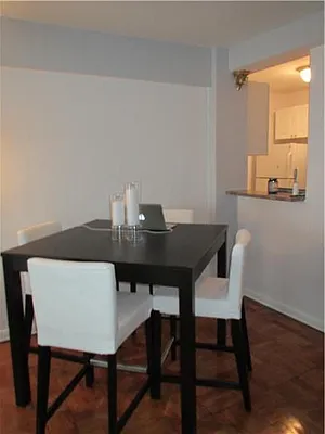 Rented by Addison Property Group | media 7