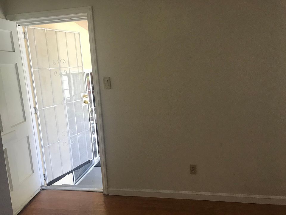 1st image of 11907 Brookhaven Ave