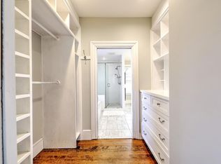 24 Barnes St, Providence, RI 02906