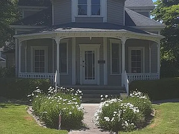 504 Oakdale Ave, Medford, OR 97501