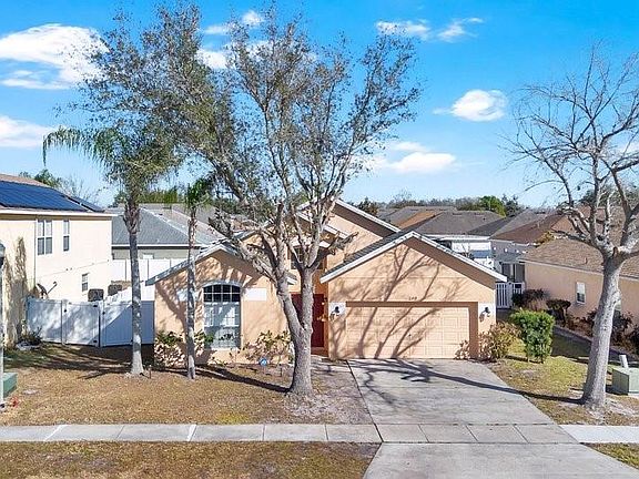 2nd image of 2109 WOODSEDGE DRIVE