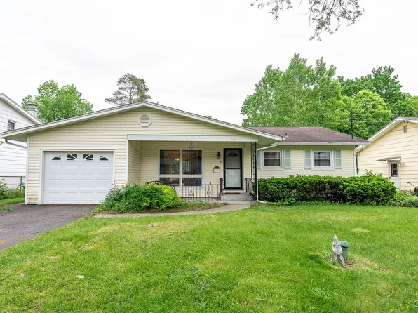 219 Longmeadow Dr, Syracuse, NY 13205