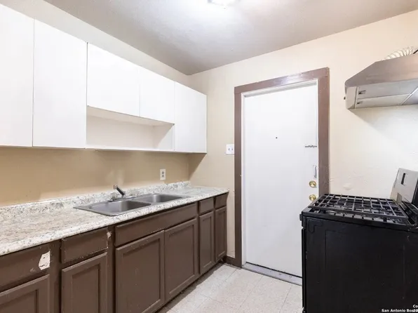 3032 Weir, San Antonio, TX 78226