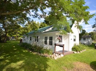 427 N East St, Boyne City, MI 49712
