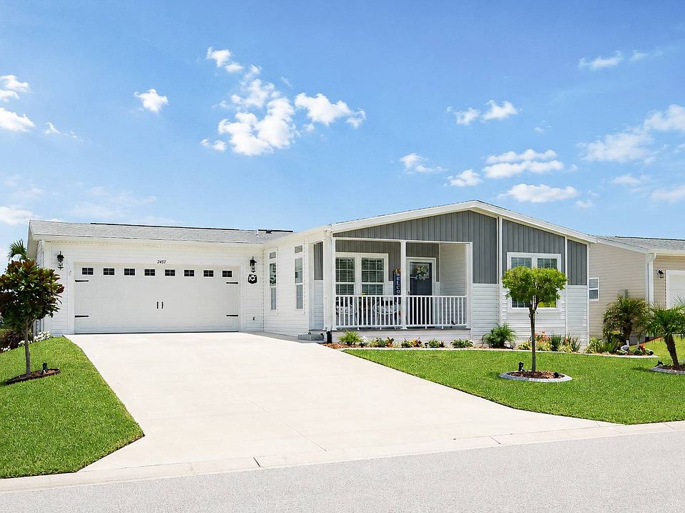 1st image of 2457 Chretien Dr