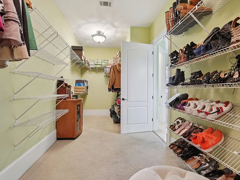 343 Summer Garden Dr — Photo 54
