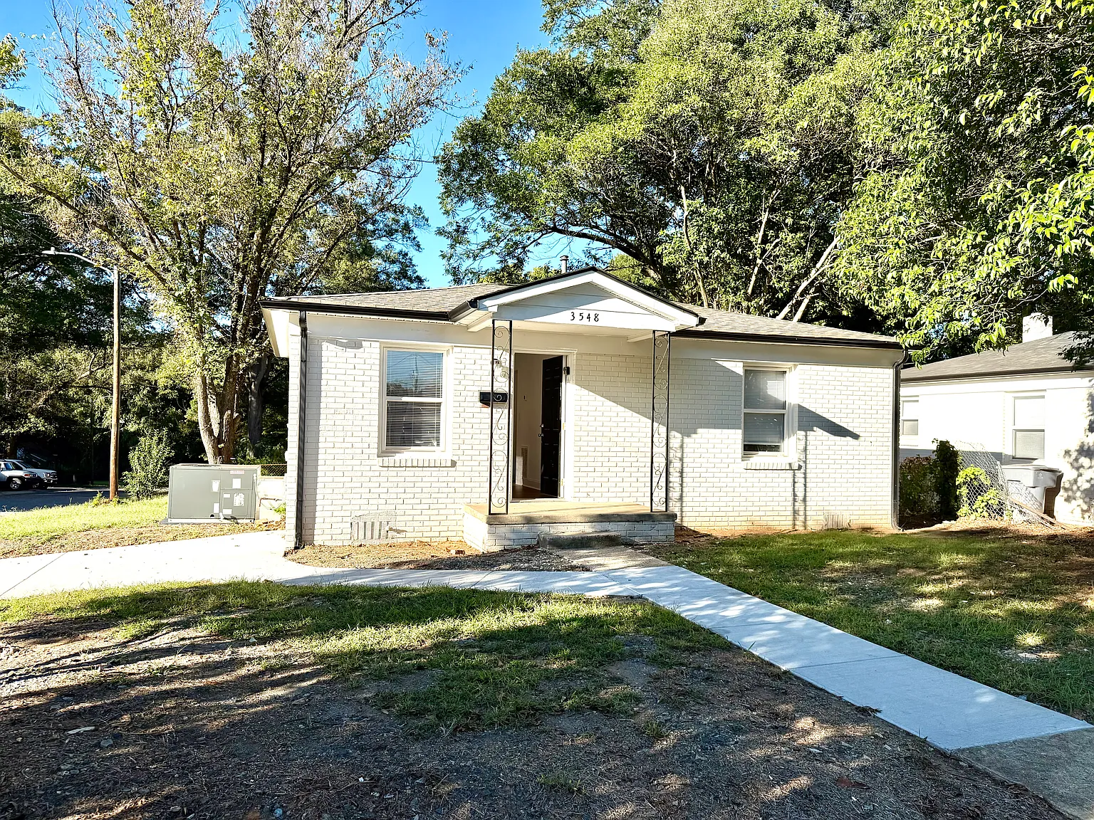 2 bed, 750 sqft, $1,450 — Photo 1