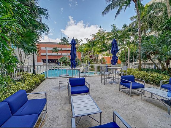5th image of 2000 N Bayshore Dr APT 112