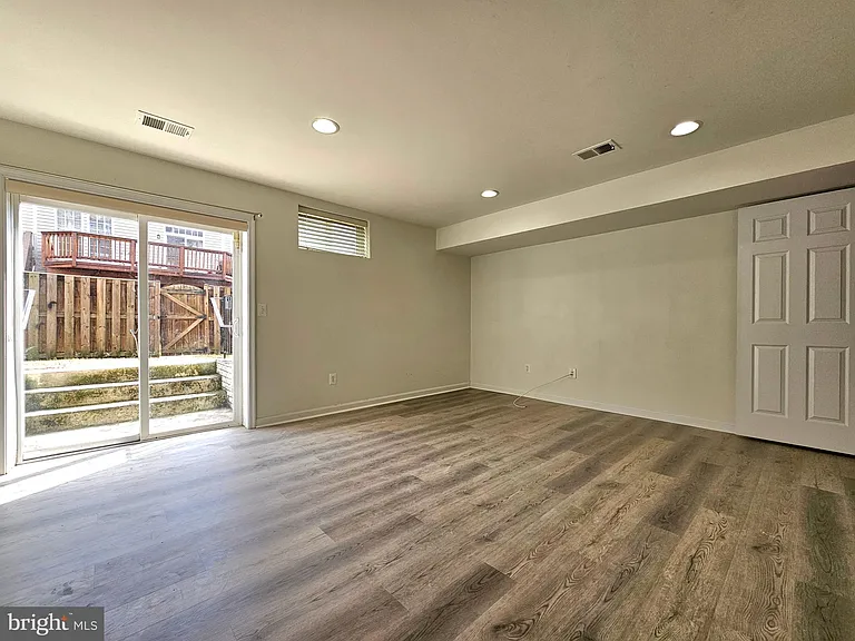 15328 Elizabeth Burbage Loop — Photo 28