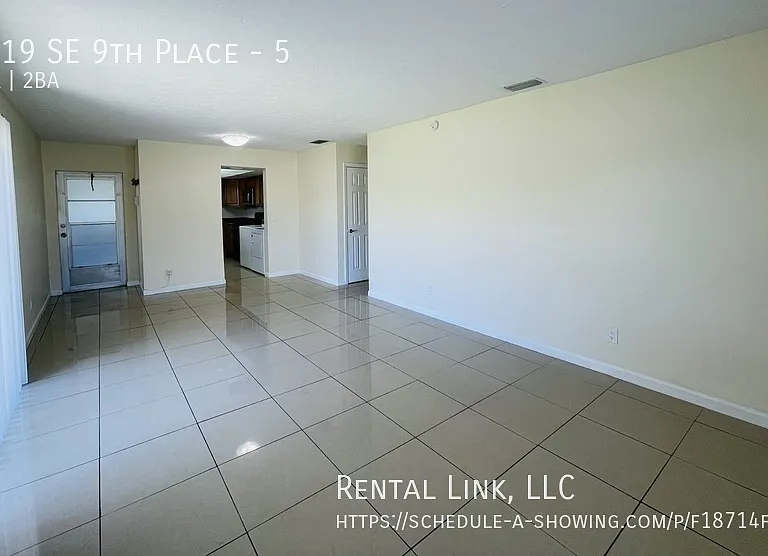 3619 SE 9th Pl #5 — Photo 22