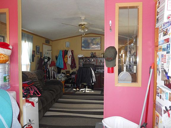 3rd image of 29 Farm Ln