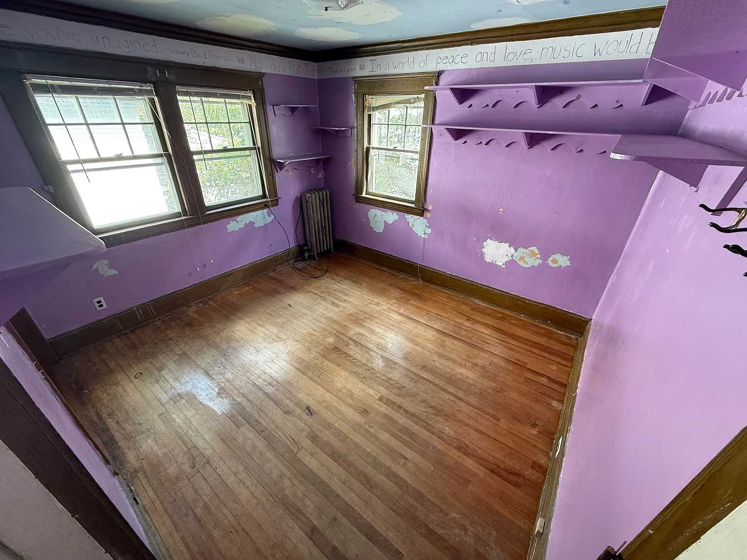 3 bed, 1200 sqft, $2,900 — Photo 3