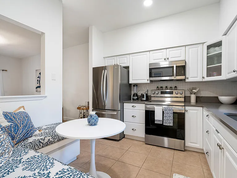 5040 Harmony Cir #102 — Photo 23