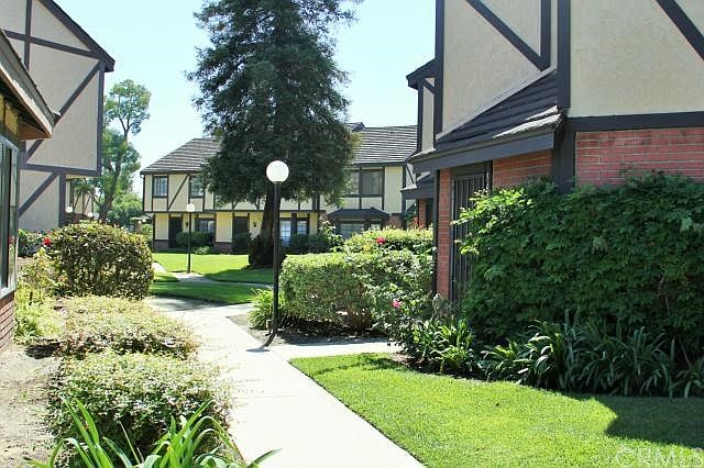 1st image of 14809 Brownstone Ln