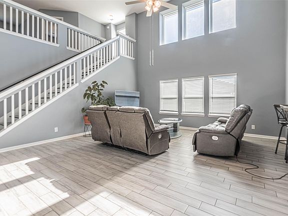 5th image of 107 Montecito Ct