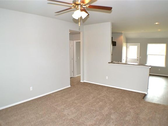 3rd image of 11716 NW 134th St
