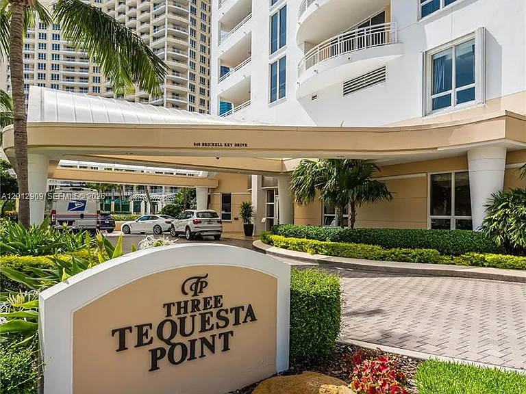 848 Brickell Key Dr #1903 — Photo 4