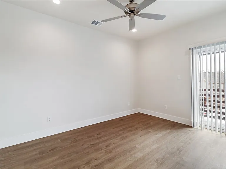 310 Fairway Dr #113 — Photo 33
