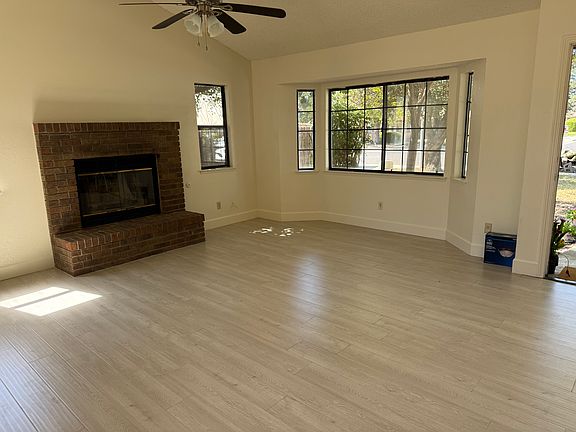 4th image of 383 Joshua Ave