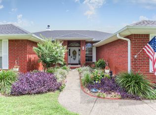 2997 Via Conquistadores, Navarre, FL 32566