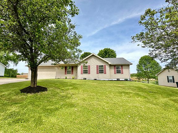 2nd image of 249 Canterbury Dr