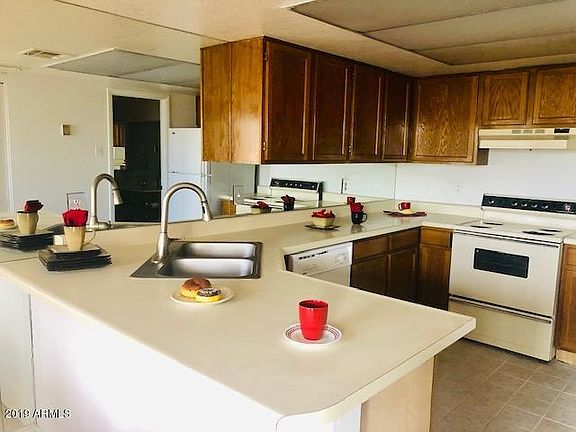 2nd image of 4545 N 67th Ave Unit 1421