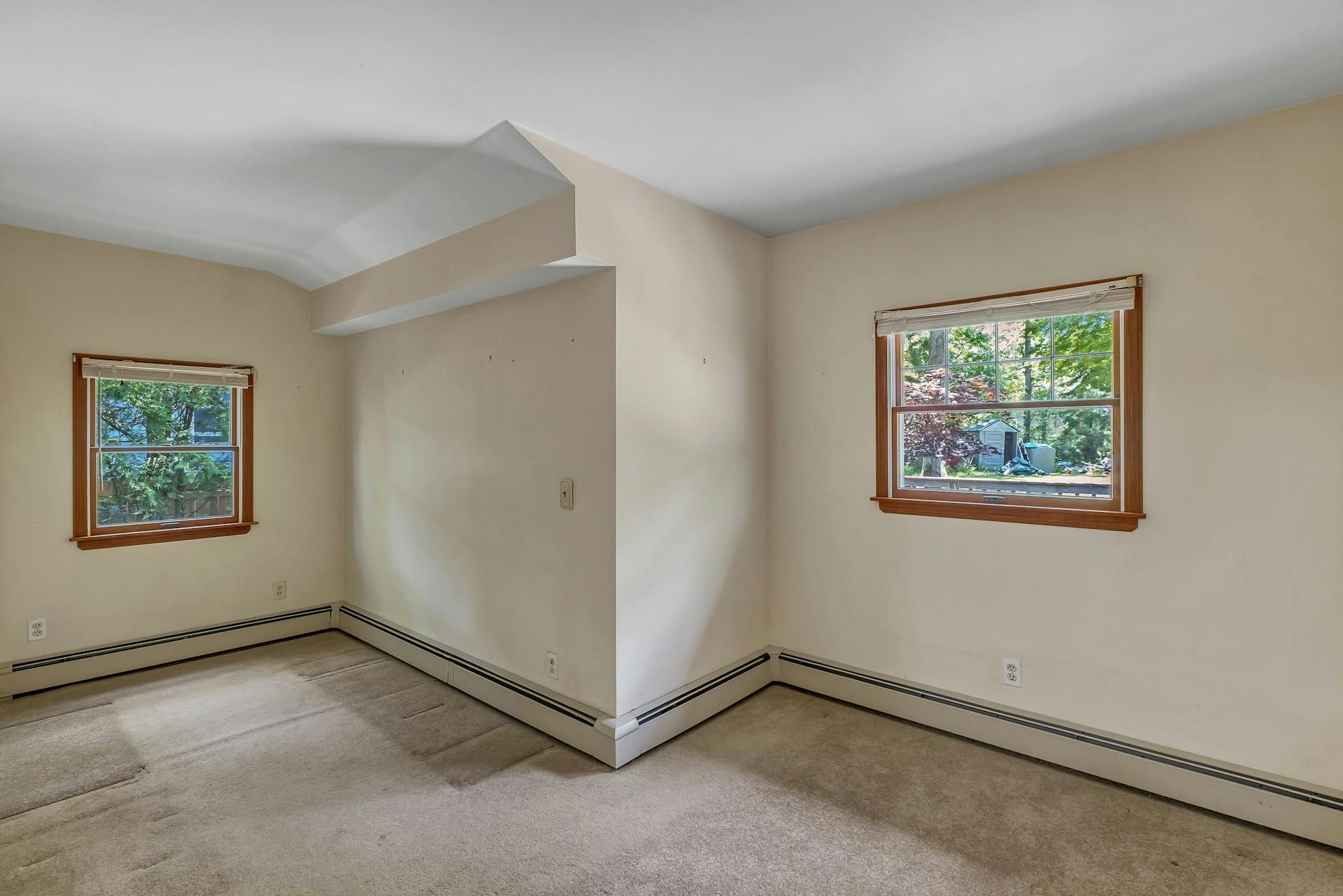 147 Newtown Rd, Hampton Bays, NY 11946 | Out East