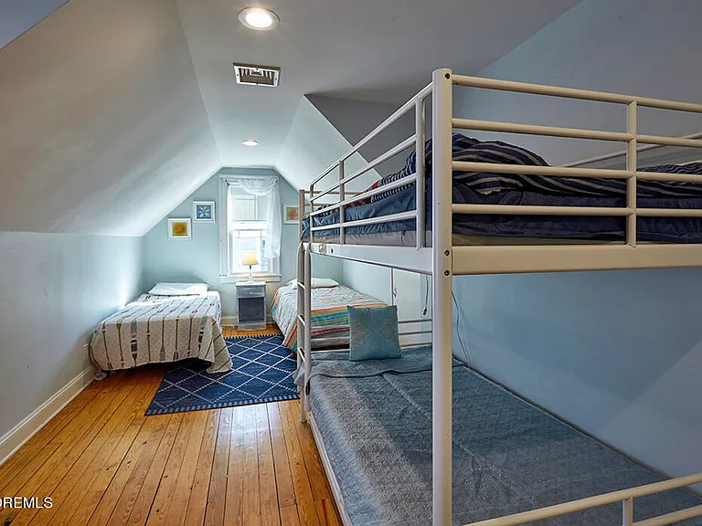 304 Arnold Ave — Photo 37