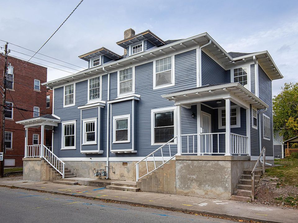 1st image of 118 E 21st St