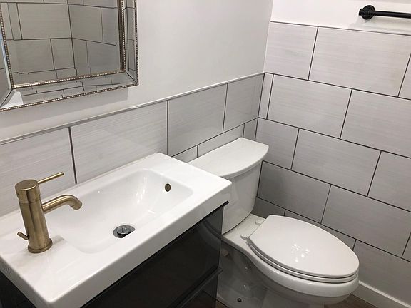 5th image of 11933 Culver Blvd #0