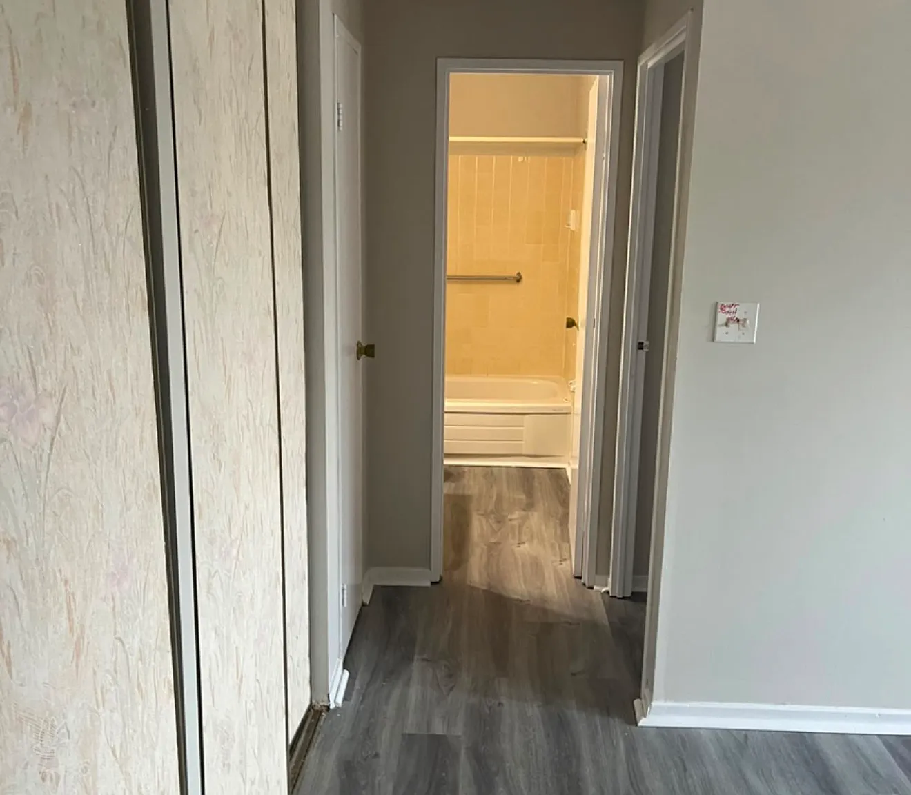 152 Thorold Road Welland — Photo 4